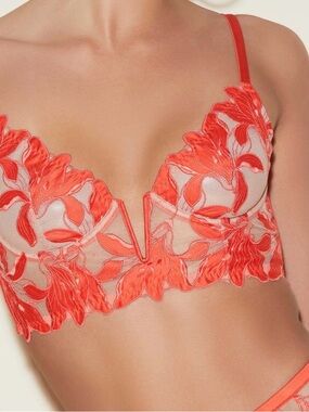 Fleur du Mal Coral-Embroidered Plunge Bra